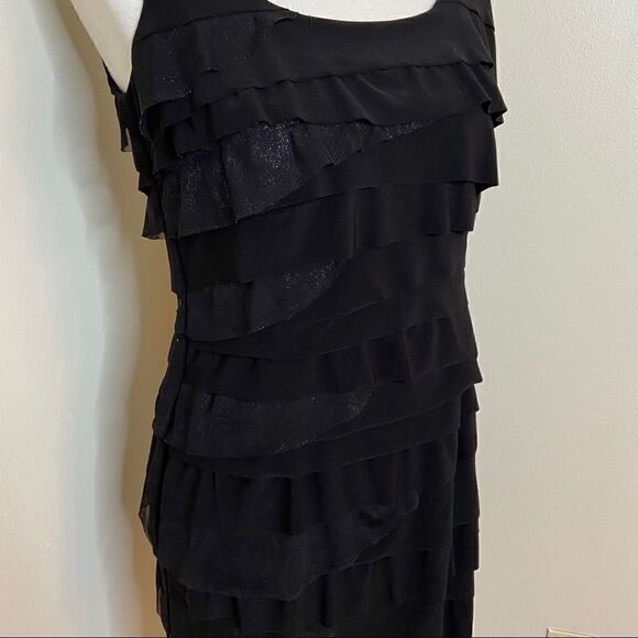 Nine West Tiered Bodycon Little Black Dress Size 6 - Picture 5 of 8